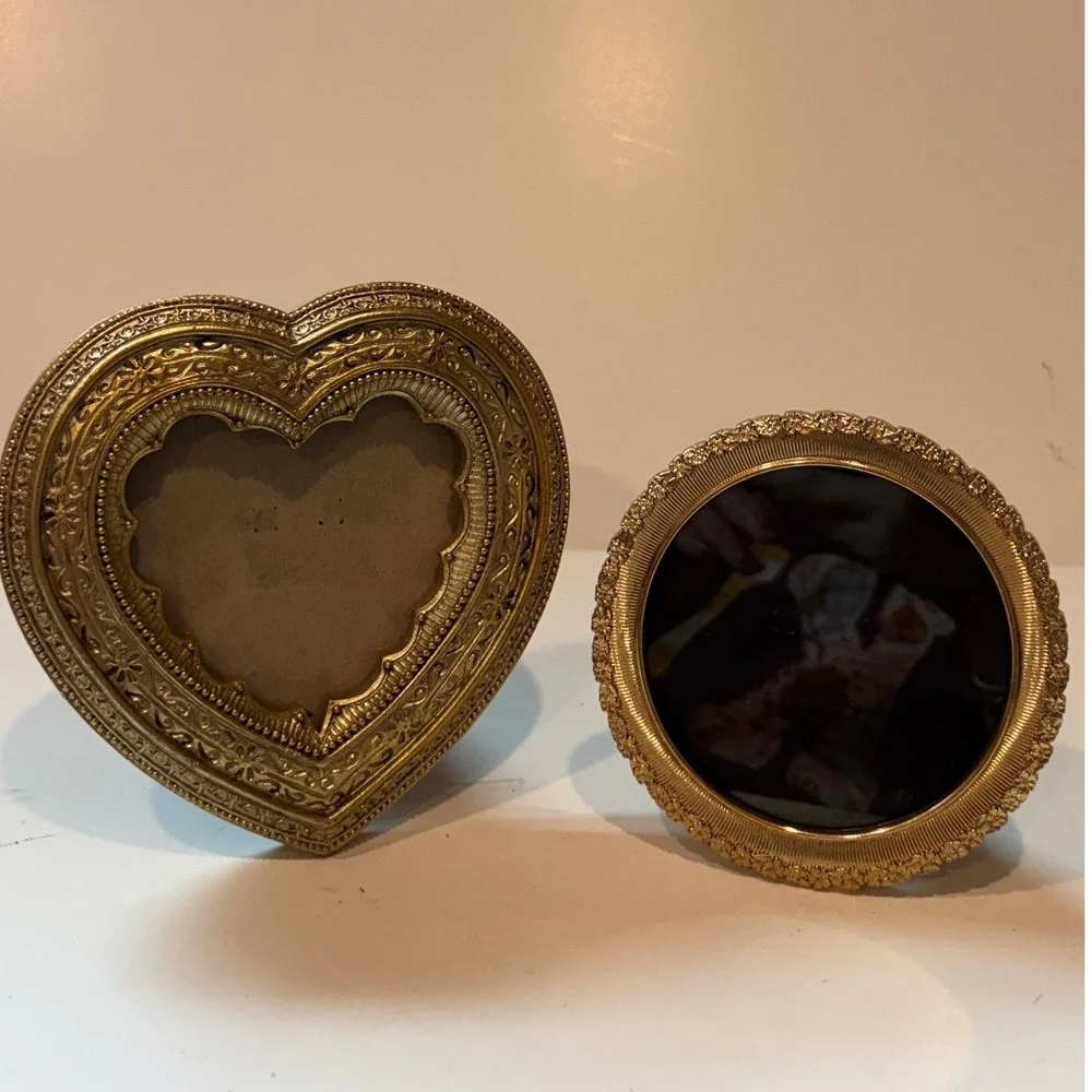 Vintage Gold Ornate Picture Frame Set Heart and Round Floral Scroll PF027